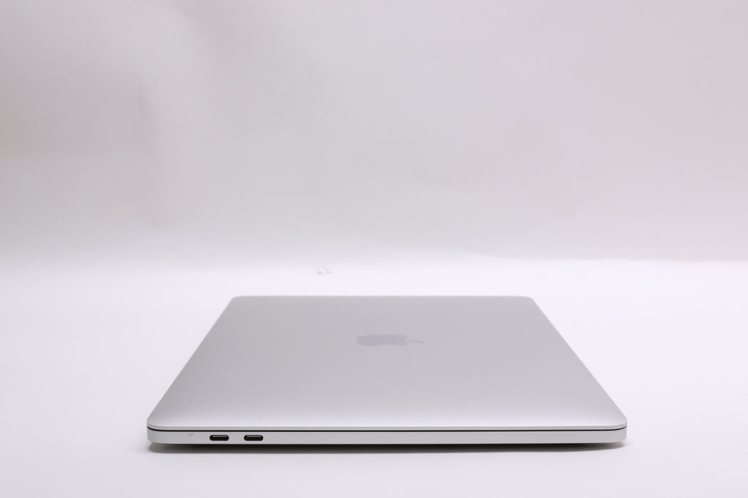 13" QHD+ 2022, MacBook Pro, MNEP3LL/A, Apple M2, 8GB, 256GB SSD,10C