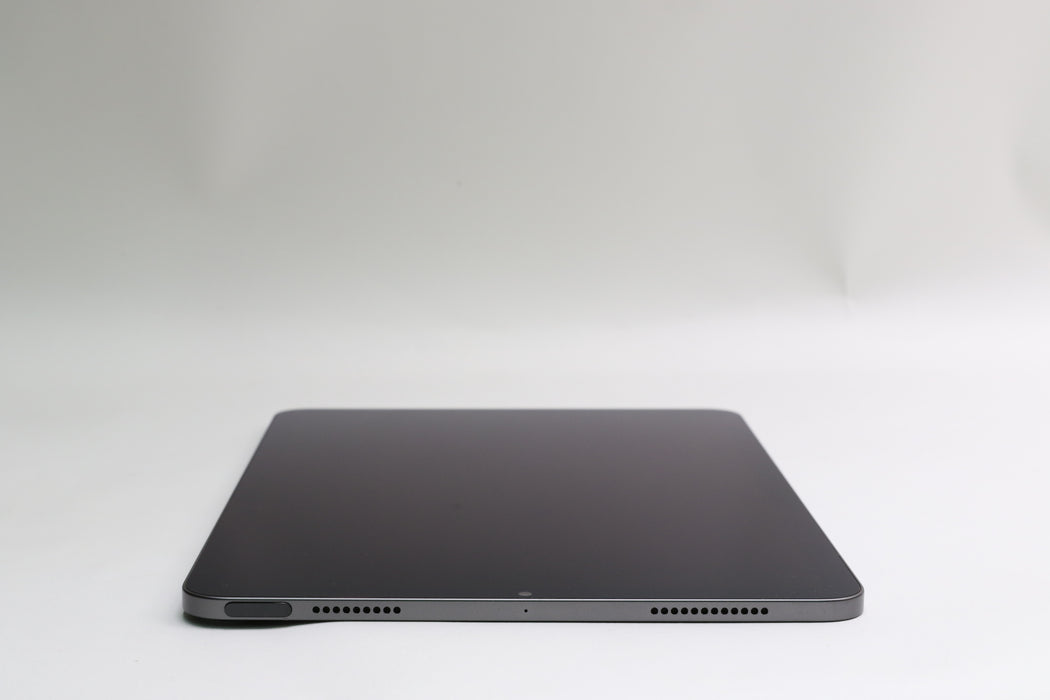 iPad Air 5th gen, 64GB, Wi-Fi, Space Gray, MM9C3LL/A + Pencil