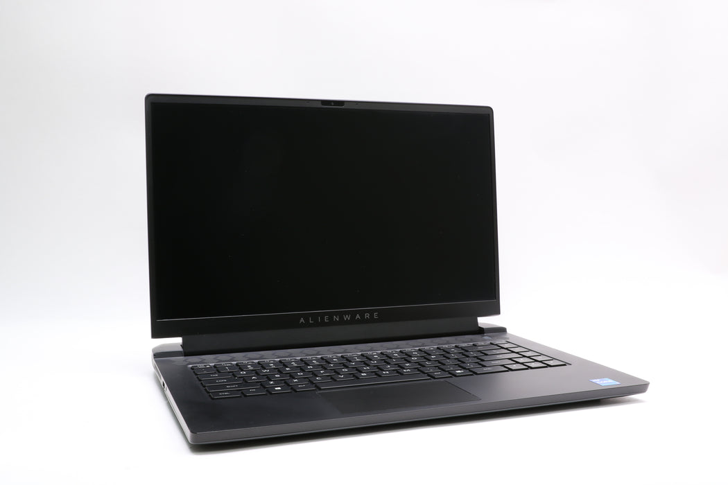 15.6" Alienware m15 R6, i5-11400H, 8GB, 256GB SSD, RTX 3060 — photo 2 of 13