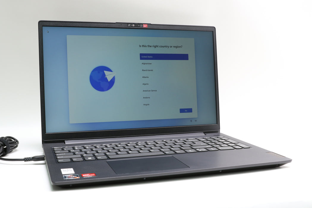 15.6" Lenovo, V15 G4 Abp, AMD Ryzen 7 7730U, 40GB, 1TB SSD