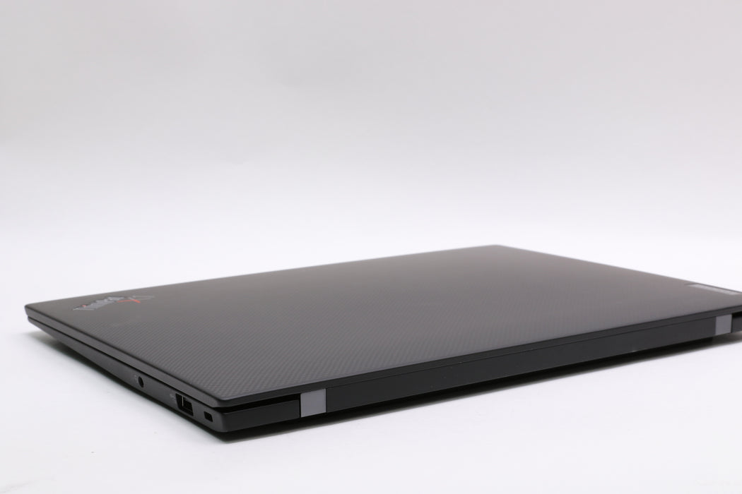 14" UHD+ Lenovo ThinkPad X1 Carbon Gen 10, i7-1270P, 32GB, 512GB SSD — photo 7 of 13