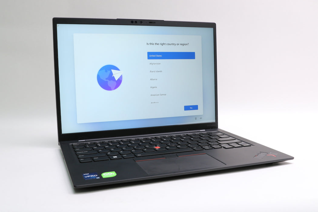 14" 4K Screen! Lenovo ThinkPad X1 Carbon Gen 10, i7-1270P, 32GB RAM, 512GB SSD
