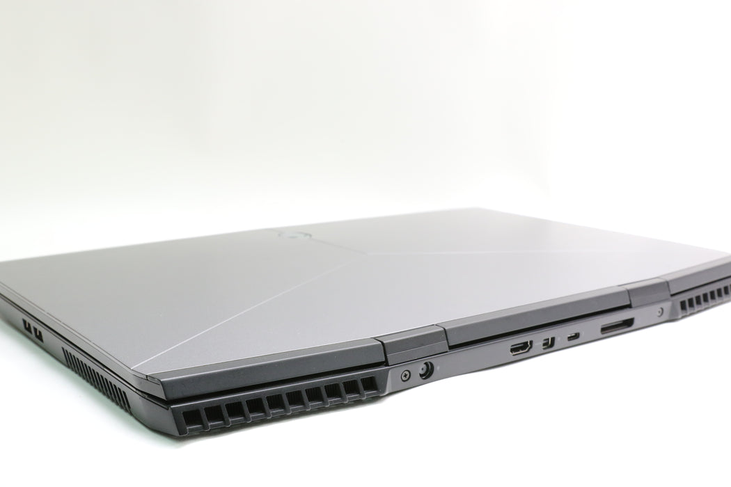 17.3" Alienware M17, i7-9750H, 16GB, 1TB HDD & 256GB SSD, RTX 2070 Max-Q