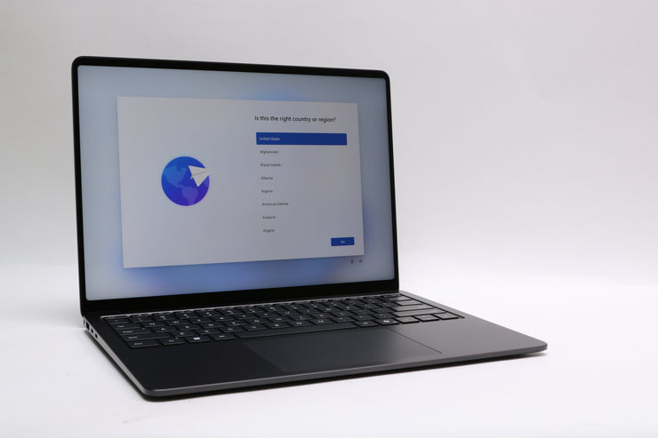 13" Microsoft Surface, 7th, Snapdragon X 12-core X1E80100, 16GB, 1TB SSD