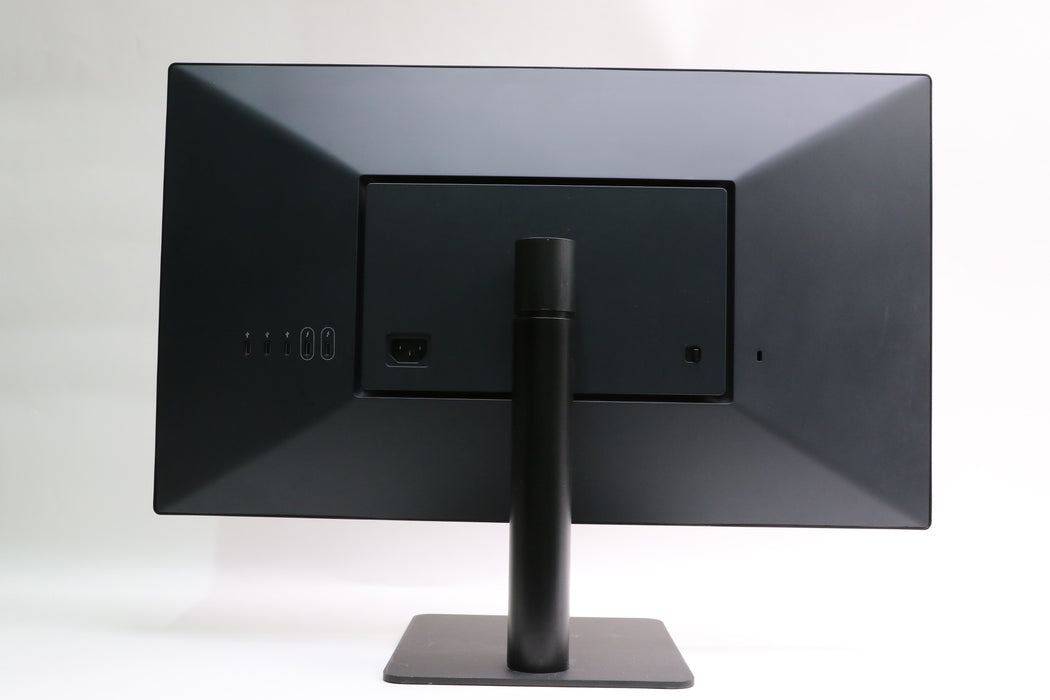 LG UltraFine 4K Thunderbolt Display (24MD4KL-B) w/ Thunderbolt Cable!