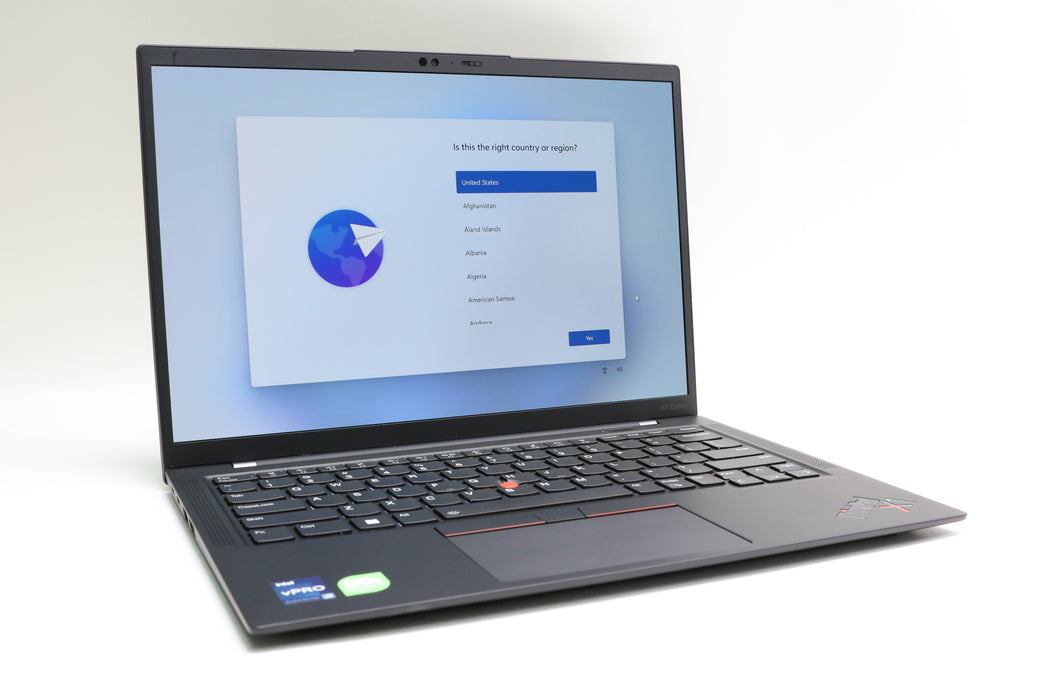 14" Lenovo ThinkPad X1 Carbon Gen 11, 13th Gen i7-1370P, 32GB, 512GB 2.8K OLED