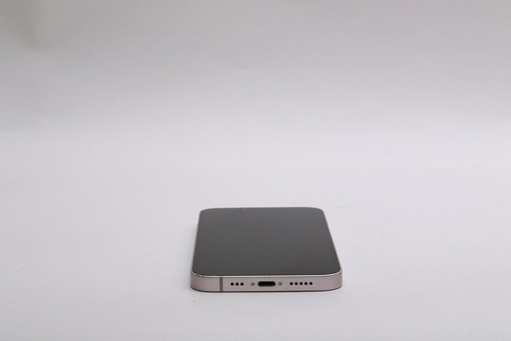 Apple iPhone 13, 128GB, Unlocked, Pink, MLMN3LL/A — photo 9 of 13