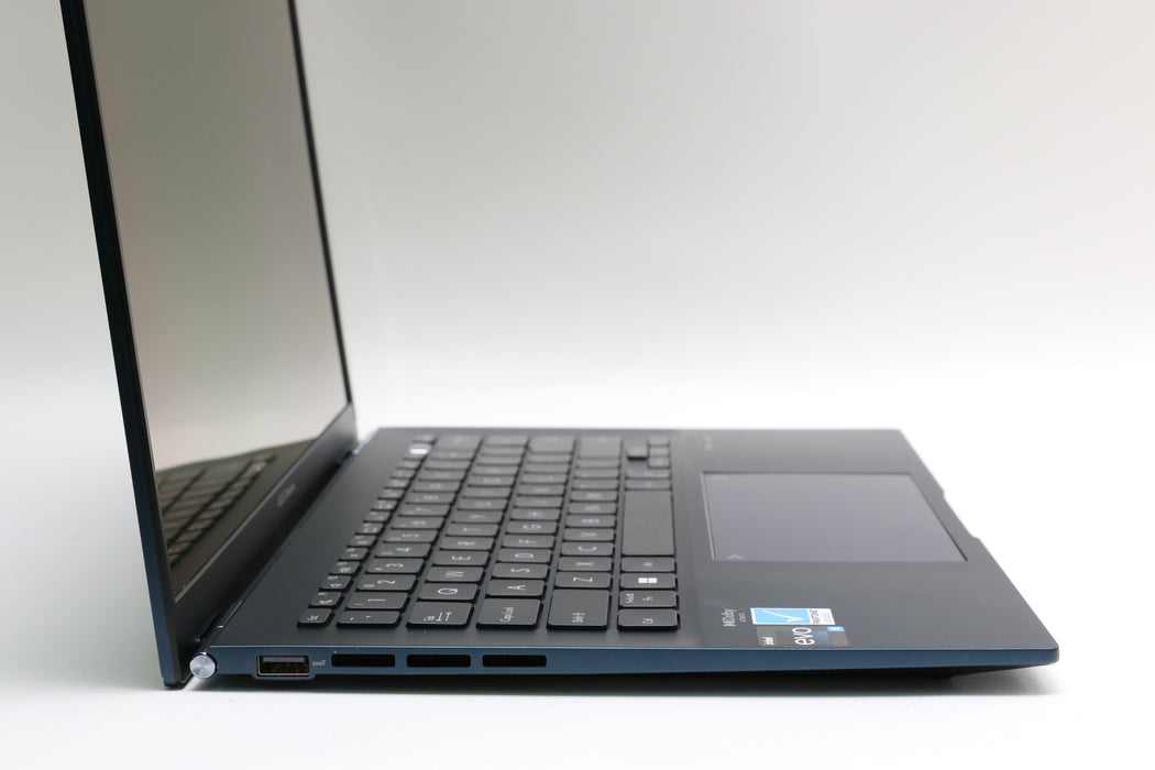 14" Asus, Zenbook Ux3402za, 12th Gen i5-1240P, 8GB, 256GB SSD