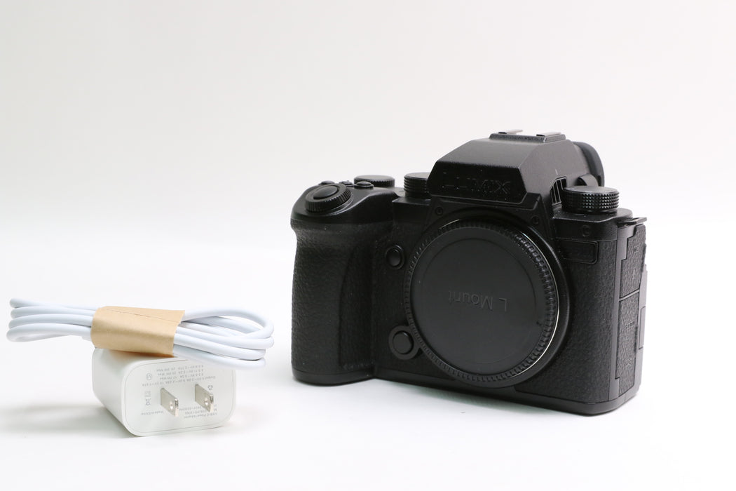 Panasonic Lumix S5 IIX Mirrorless Camera