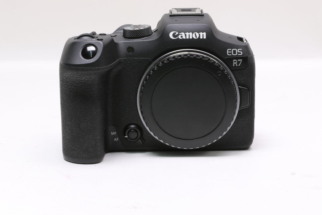 Canon EOS R7, 5137C002