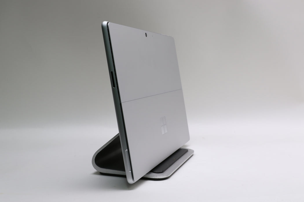 13.3" Microsoft Surface Pro 10 For Business, Ultra 7 165U, 32GB, 256GB+ Keyboard