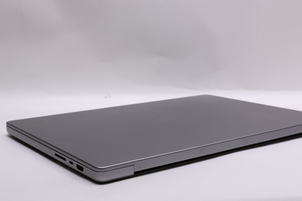 16" 2021, MacBook Pro, BTO, Apple M1 Pro, 32GB, 1TB SSD, 16C, New Battery!