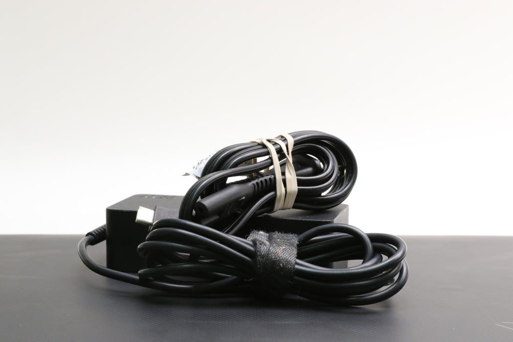 14" UHD+ Lenovo Thinkpad X1 Carbon Gen 9, i7-1185G7, 16GB, 1TB SSD