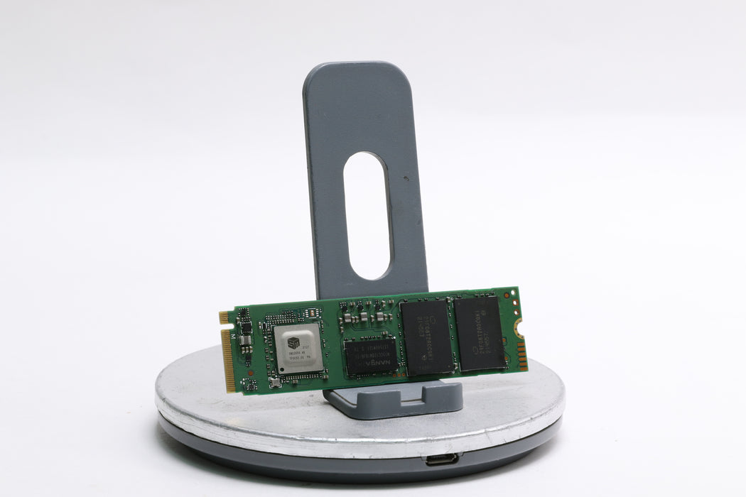 Intel 670p 2TB M.2 PCIe 3.0 NVME SSD — photo 2 of 2