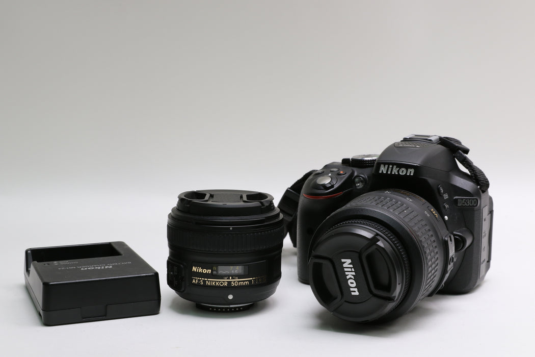 Nikon D5300, AF-S Nikkor 50mm 1.8G, AF-S DX Nikkor 18-55mm 1:3.5-5.6g VR