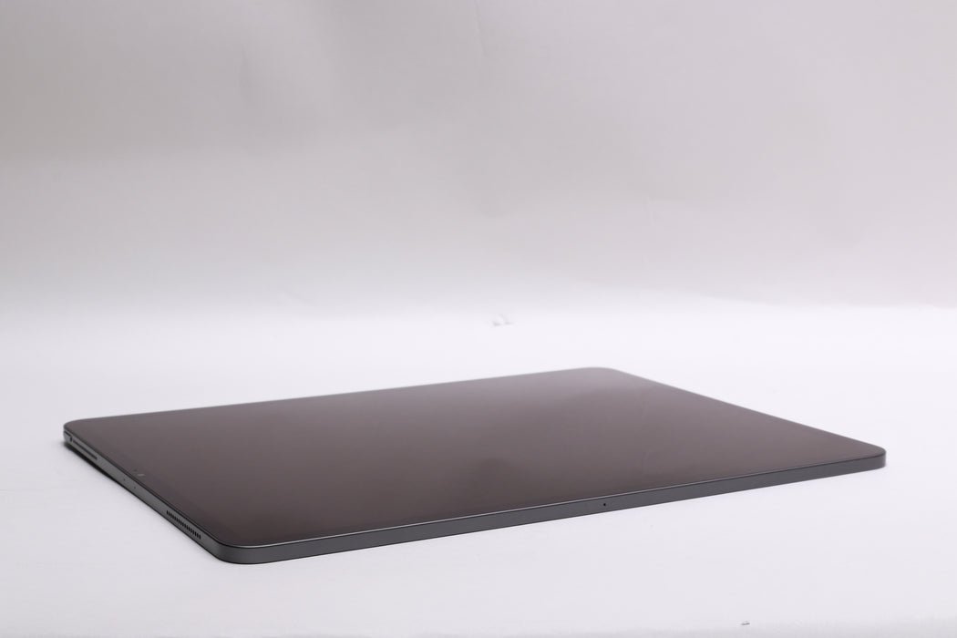 12.9" Apple iPad Pro 4th Gen, 512GB, Wi-Fi Only, Space Gray, MXAV2ZP/A — photo 6 of 13