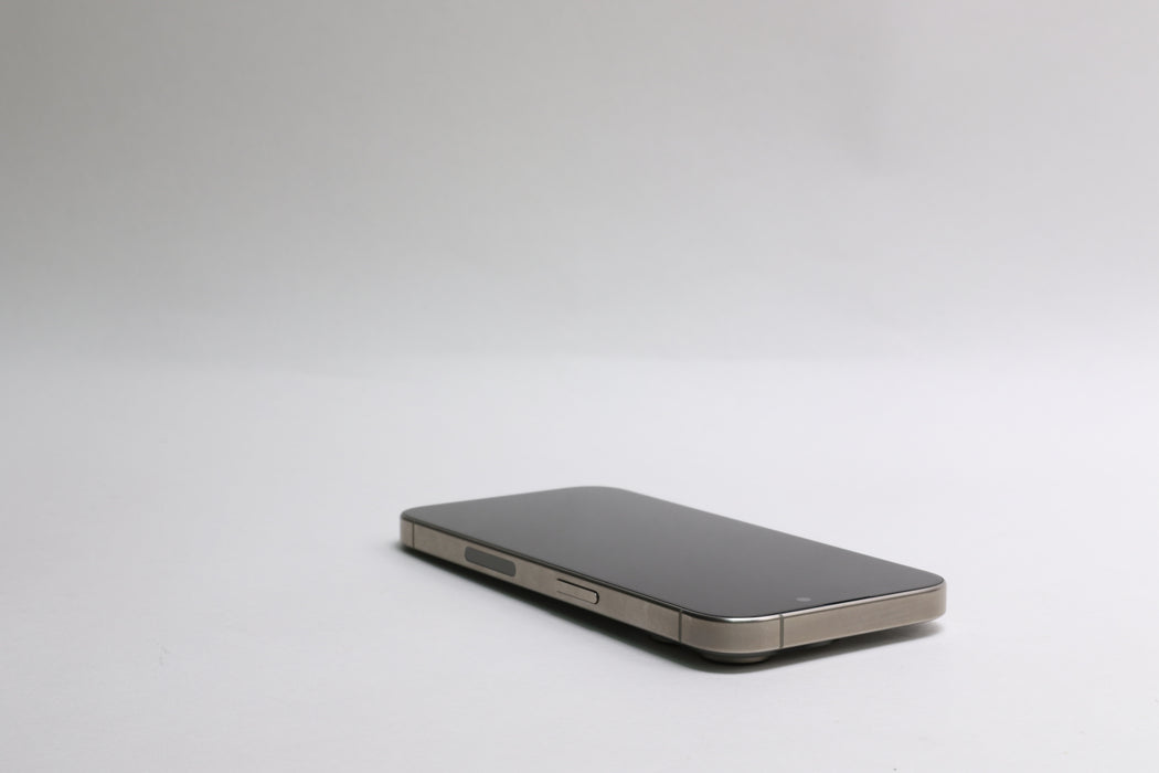 Apple iPhone 15 Pro, 1TB, Unlocked, Natural Titanium, MTU53LL/A — photo 12 of 12