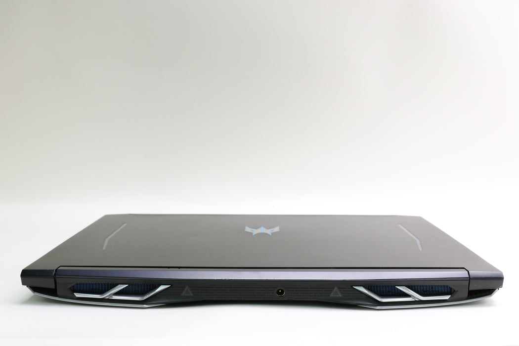 15" Acer Predator Helios 300, i7-11800H, 16GB, 1TB HDD & 512GB SSD, RTX 3070