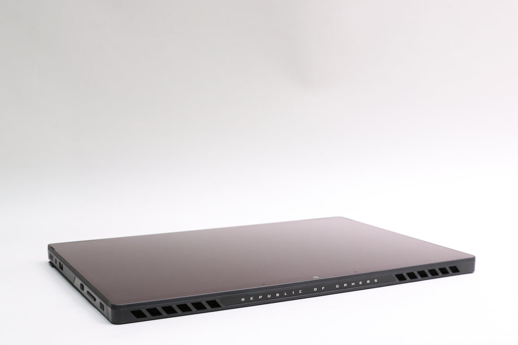 13" Asus ROG Flow Z13, Ryzen AI MAX 390, 32GB, 1TB SSD, Radeon 8050S