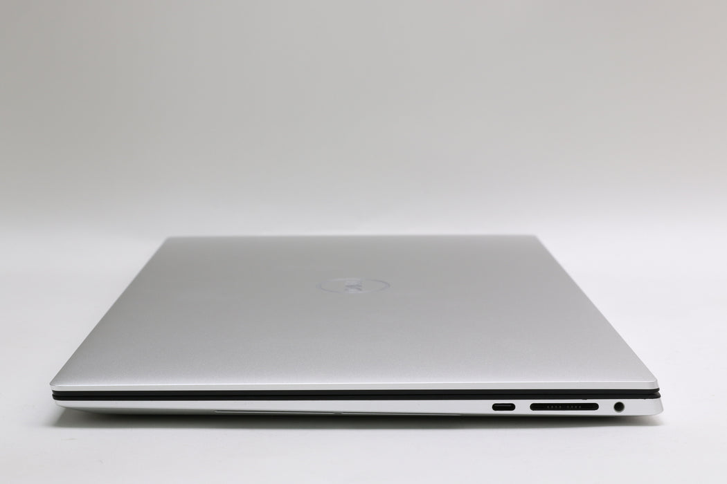 15" 3.5K OLED! Dell XPS 15 9510, i7-11800H, 32GB, 512GB, RTX 3050 Ti, 100%BATT!