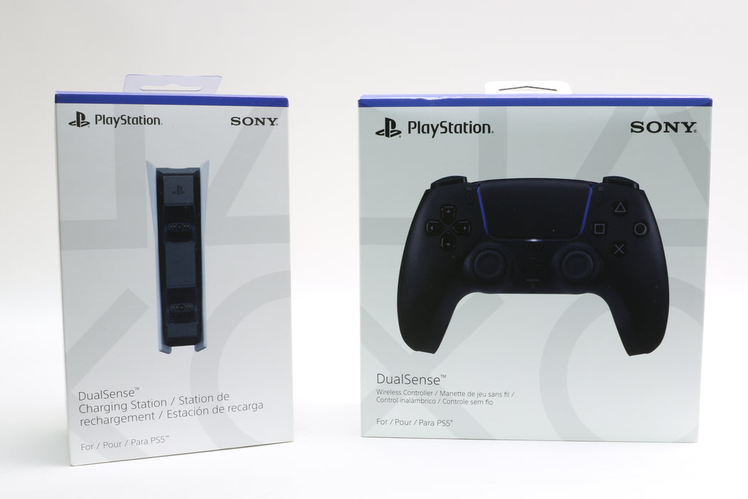 Brand New! Sony DualSense 5 w/ DualSense Charging Station
