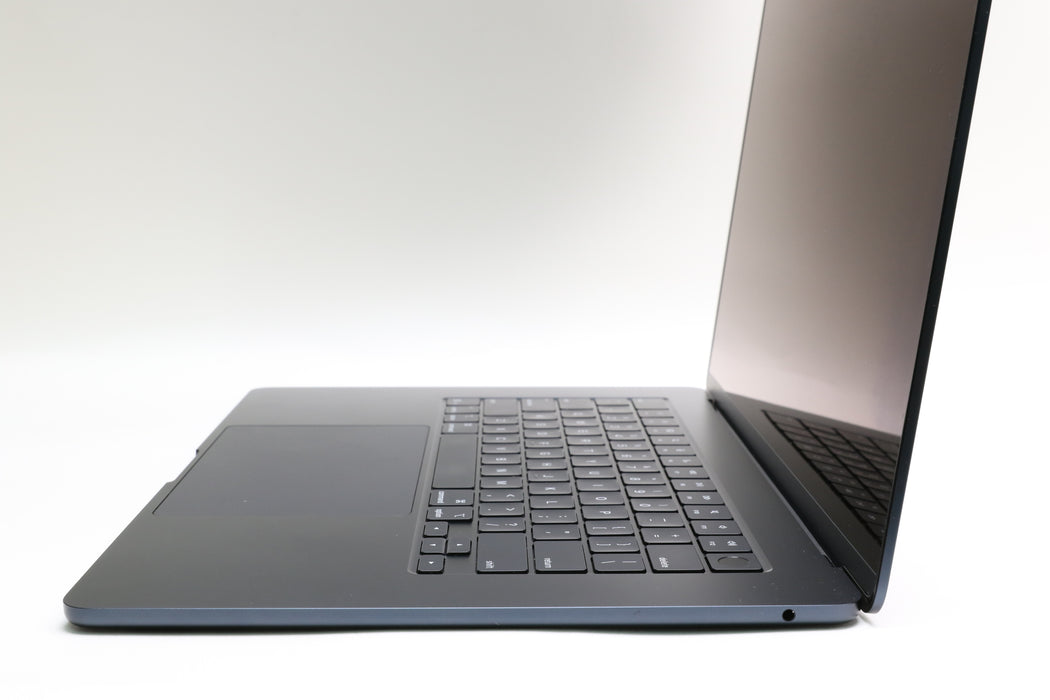 100%BATT 15" 2025, MacBook Air, MW1L3LL/A, 4.4 GHz Apple M4, 16GB, 256GB SSD, 10C