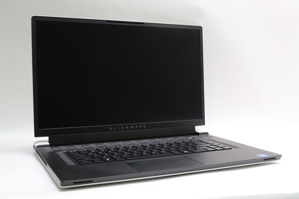 100%BATT 17" 4K! Alienware x17 R2, i7-12700H, 64GB, 2TB SSD, RTX 3070 Ti