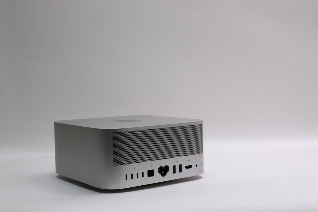 2022, Mac Studio, BTO, Apple M1 Max, 64GB, 2TB SSD, 32C