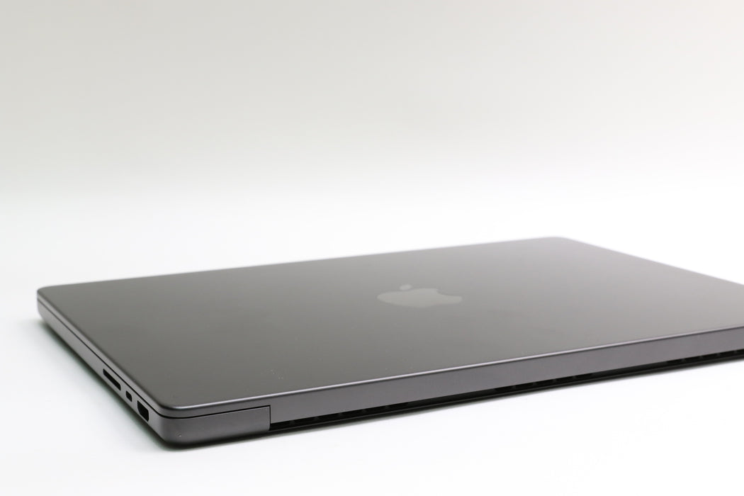 100% Battery! 14" 2024, MacBook Pro, MX2H3LL/A, Apple M4 Pro, 24GB, 512GB, 16C