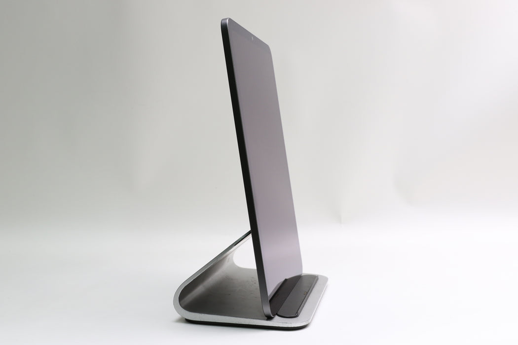 iPad Air 5th gen, 64GB, Wi-Fi, Space Gray, MM9C3LL/A + Pencil