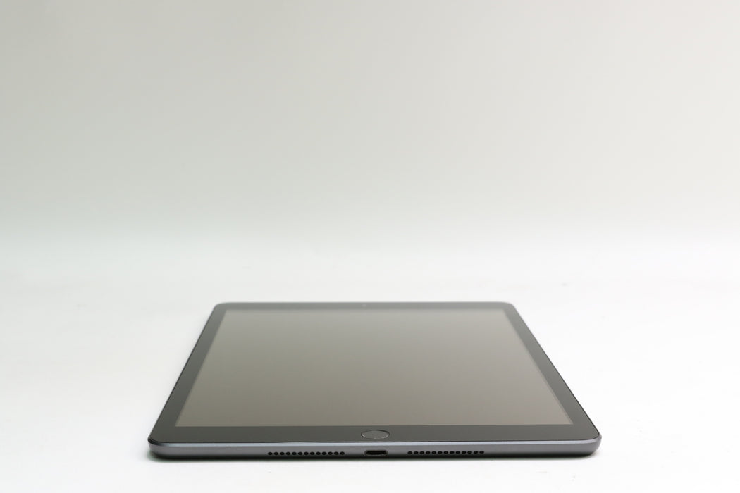 iPad 7th Gen, 128GB, Wi-Fi Only, Space Gray, MW772LL/A 10.2”