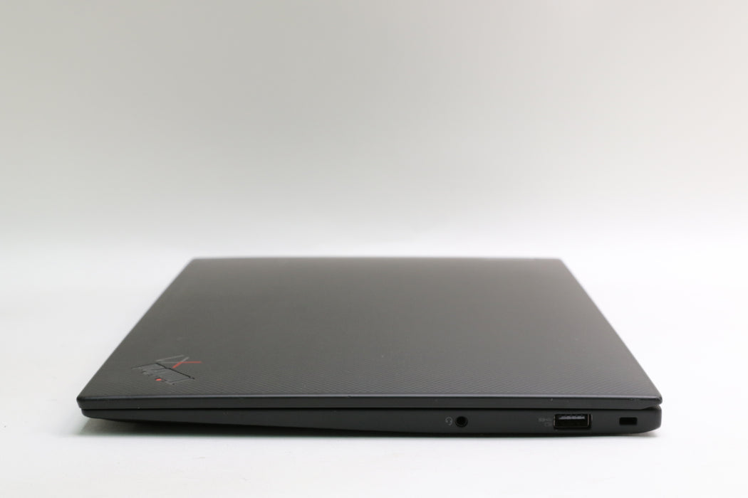 14" Lenovo Thinkpad X1 Carbon Gen 9, i7-1185G7, 1TB SSD, 16GB, UHD+
