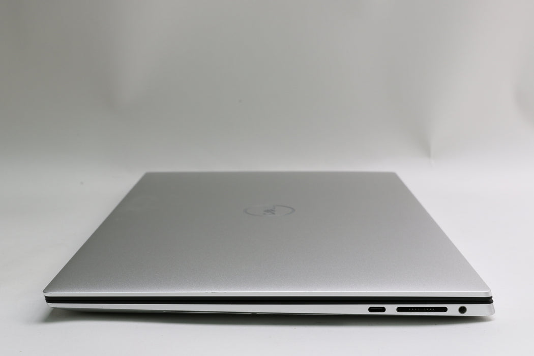 15.6" Dell, Xps 15 9510, i9-11900H 2.50GHz, 32GB, 1TB SSD, RTX 3050 Ti