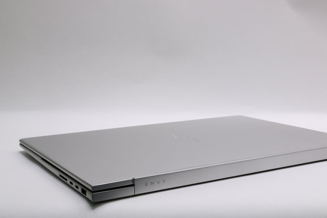 17" HP Envy Laptop 17-cr0747nr, i7-1260P, 16GB, 512GB SSD, Touchscreen — photo 7 of 13