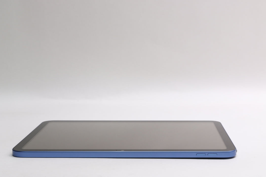 iPad A16, WiFi, 128GB, Wi-Fi Only, Blue, MD4A4LL/A w/ Folio KB and Pencil!