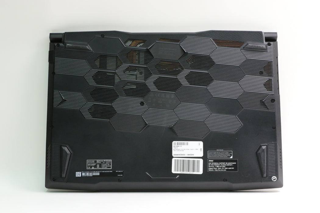 17.3" MSI Crosshair 17 A11udk, i7-11800H, 16GB, 512GB SSD, RTX 3050 Ti