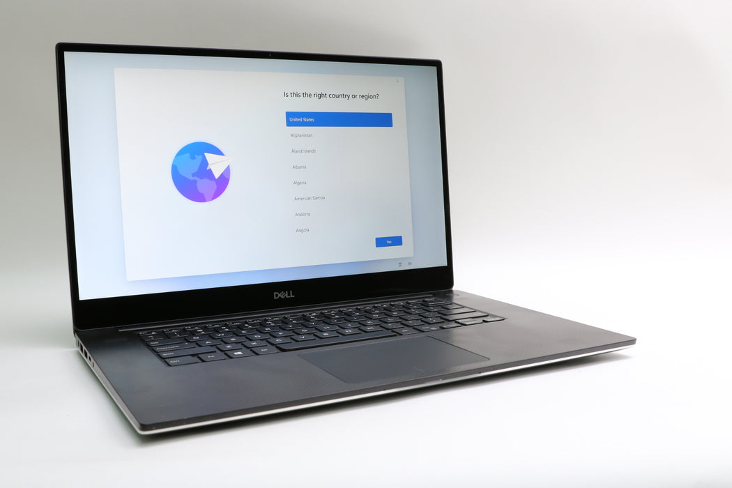 15" 4K UHD! Dell Precision 5540, i7-9850H, 64GB, 512GB, Quadro T2000, 100% Batt!