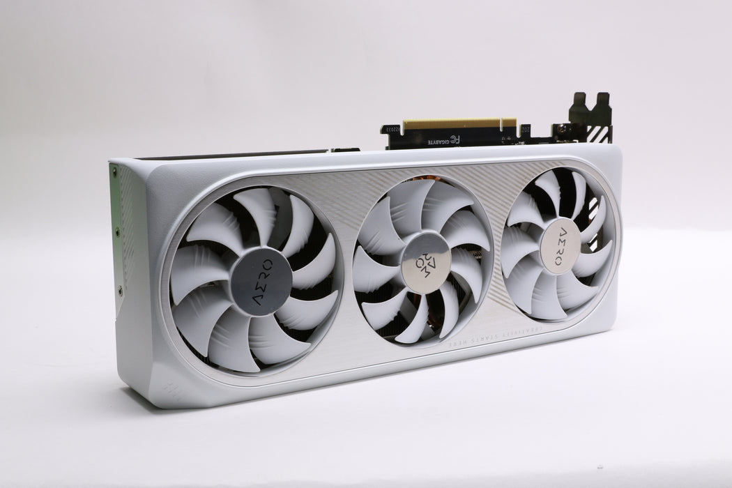 GIGABYTE GeForce RTX 4070 AERO OC 12GB GDDR6X