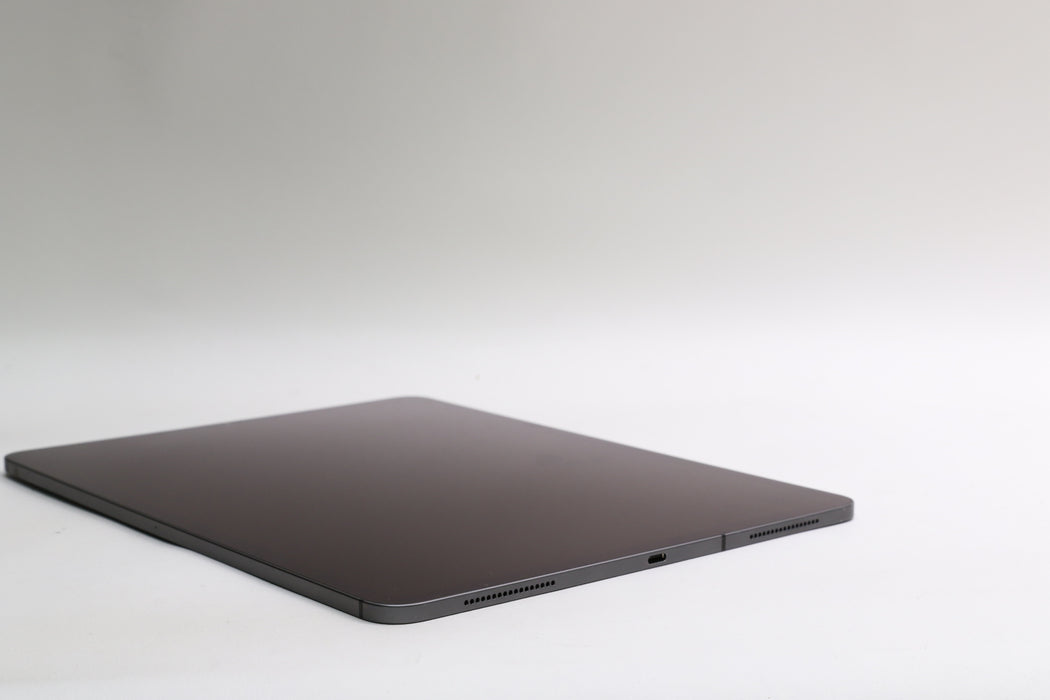 iPad Pro 12.9" 3rd Gen, 256GB, Unlocked, Space Gray, MTJ02LL/A