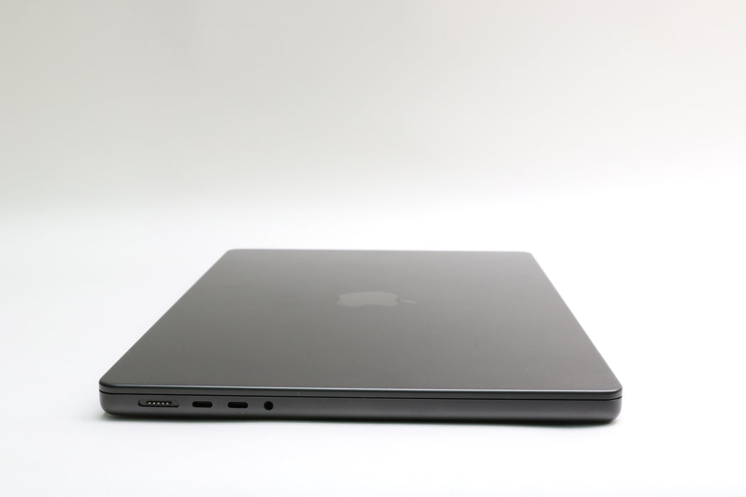 100% Battery! 14" 2024, MacBook Pro, MX2H3LL/A, Apple M4 Pro, 24GB, 512GB, 16C