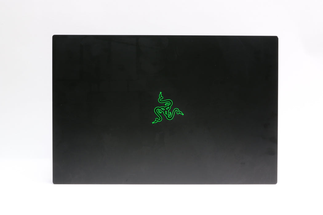 15" Razer Blade 15 Advanced Model (mid 2021), i7-11800H, 16GB, 1TB SDD, RTX 3070