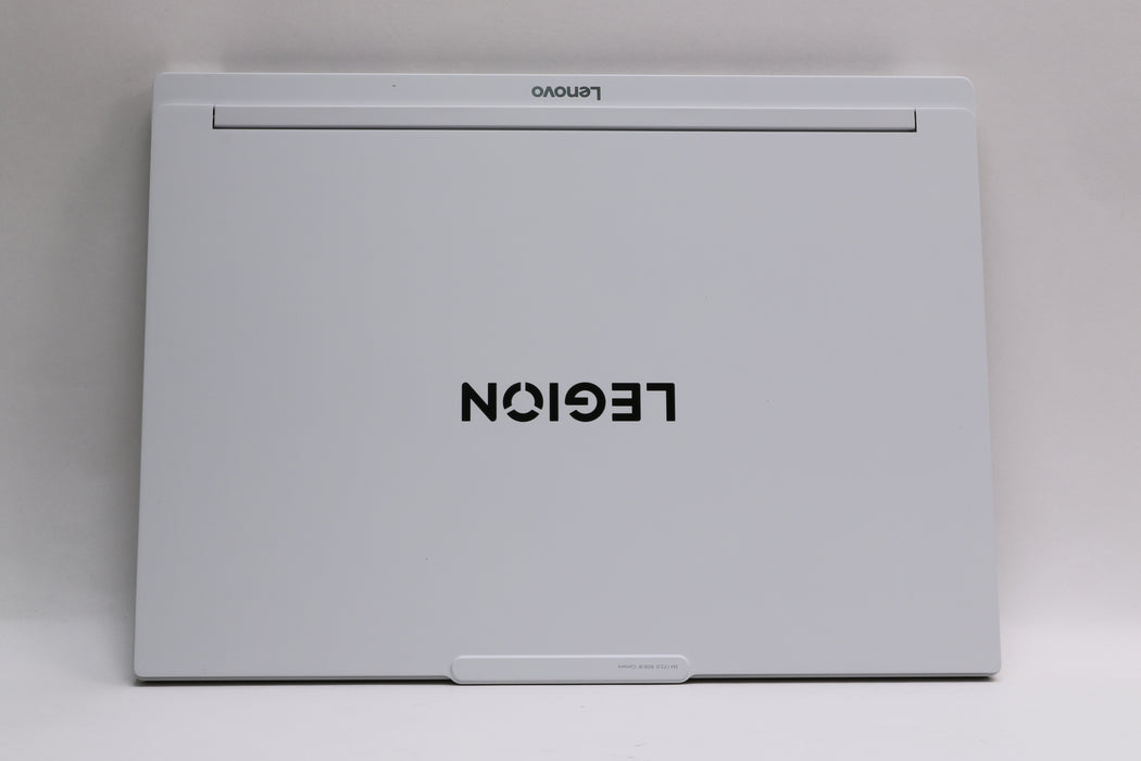 16" QHD+ Lenovo Legion 7 16IAX10, Ultra 9 275HX, 32GB, 1TB SSD, RTX 5070 — photo 4 of 13