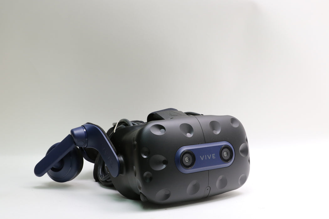 HTC Vive Pro 2 VR Headset w/ Controllers, 2x Base Station 2.0s, Link Box, Box!
