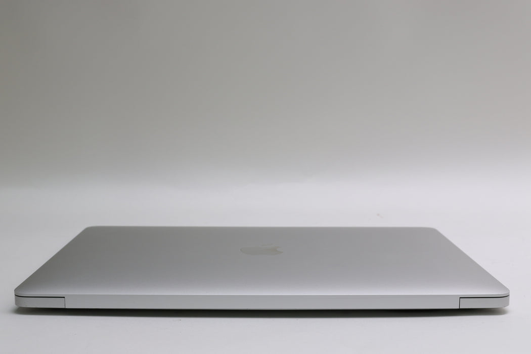 13" 2020, Macbook Air, BTO 3.20 GHz Apple M1, 16GB, 256GB SSD, 7C