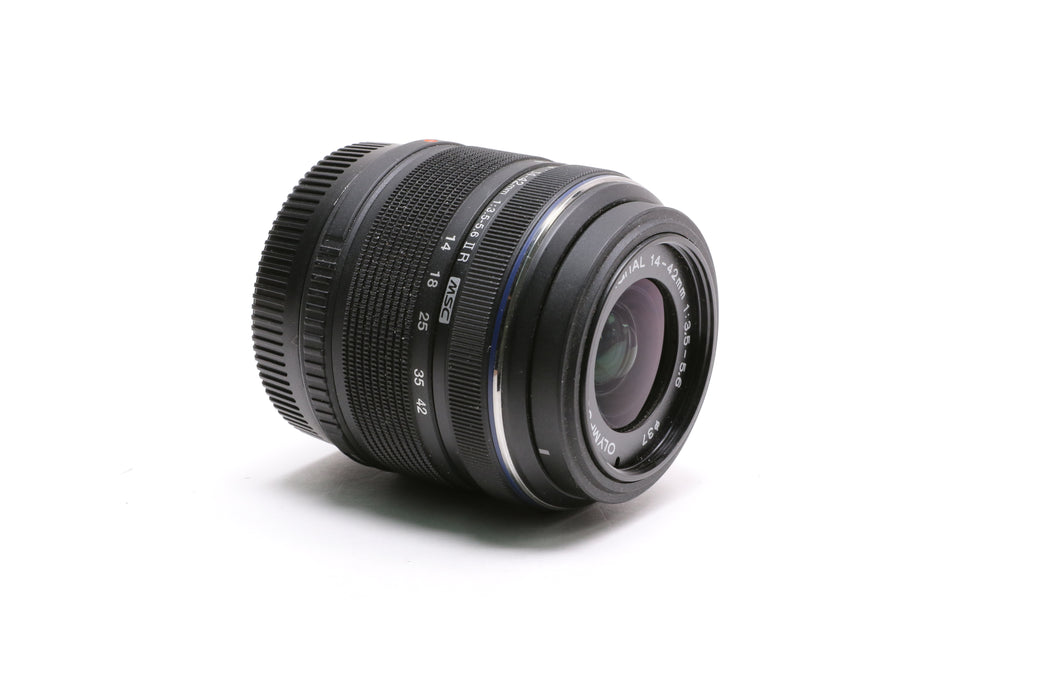 Olympus OM-D E-M1 Mark II Mirrorless Camera w/ M.Zuiko 14-42mm f/3.5-5.6 Lens!