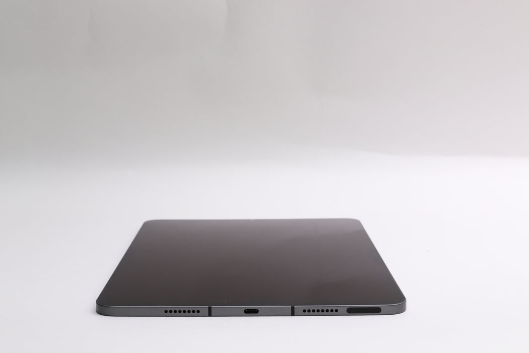 11" iPad Pro M1, 3rd Gen, 256GB, Unlocked, Space Gray, MHMV3LL/A