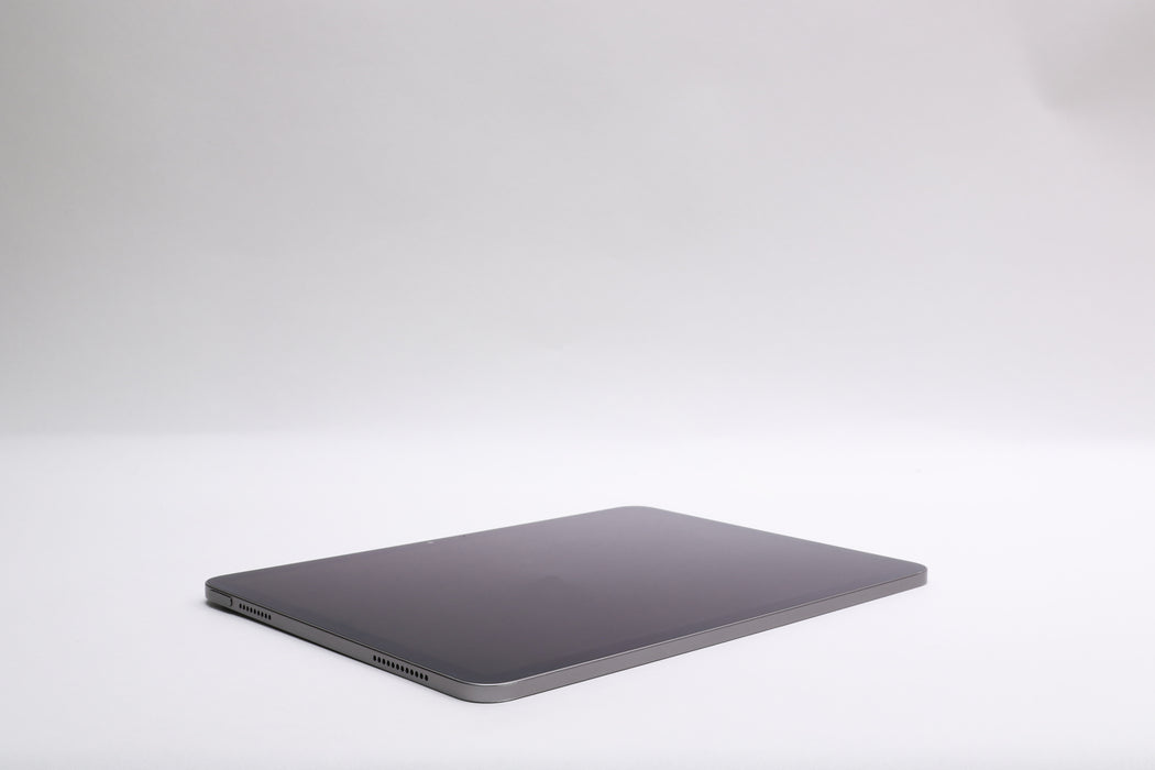 11" iPad Air M2, 128GB, Wi-Fi Only, Space Gray, MUWC3LL/A w/ Apple Pencil!