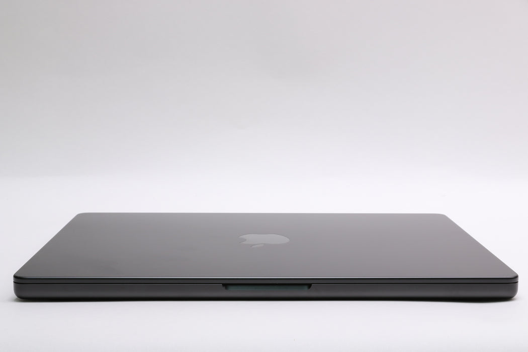 15.4" 2025, MacBook Pro, MDE14LL/A, Apple M5, 16GB, 1TB SSD, 10C