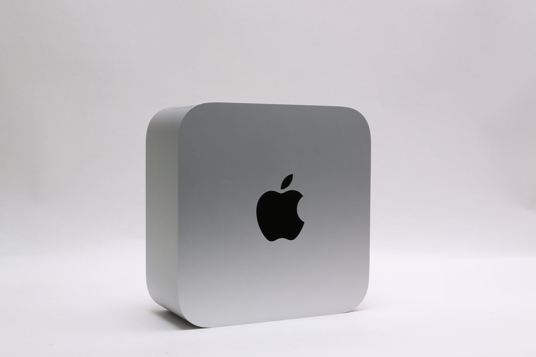 2025, Mac Studio, MU973LL/A, Apple M3 Ultra, 96GB, 1TB SSD, 60C, w/ Box! — photo 2 of 5