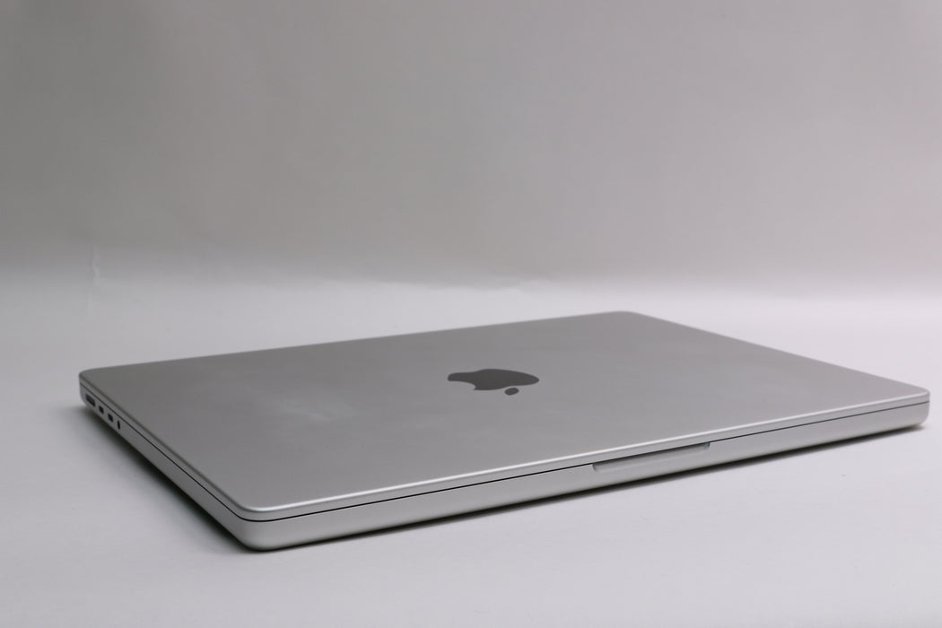 14" MacBook Pro, Apple M5, 16GB, 512GB, 10C, AC+, Nano-Texture, 100% Battery!